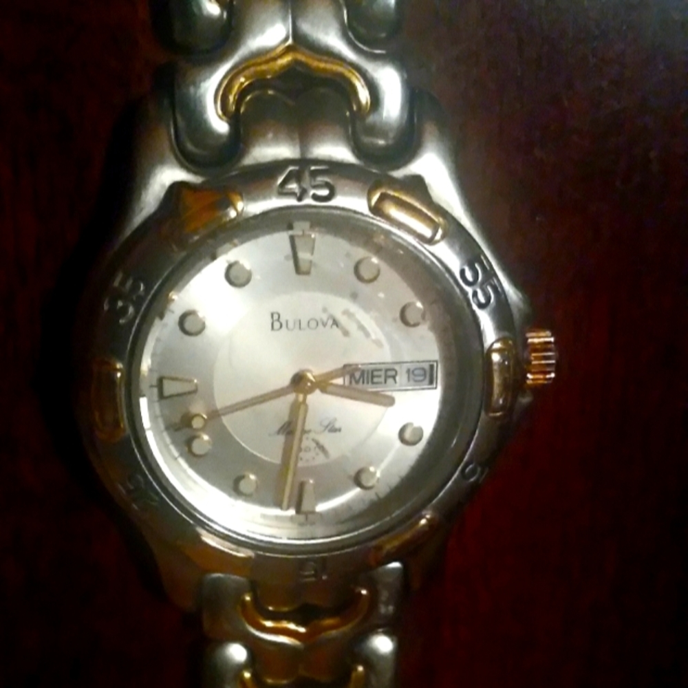 Ladies Vintage Bulova Wrist Watch